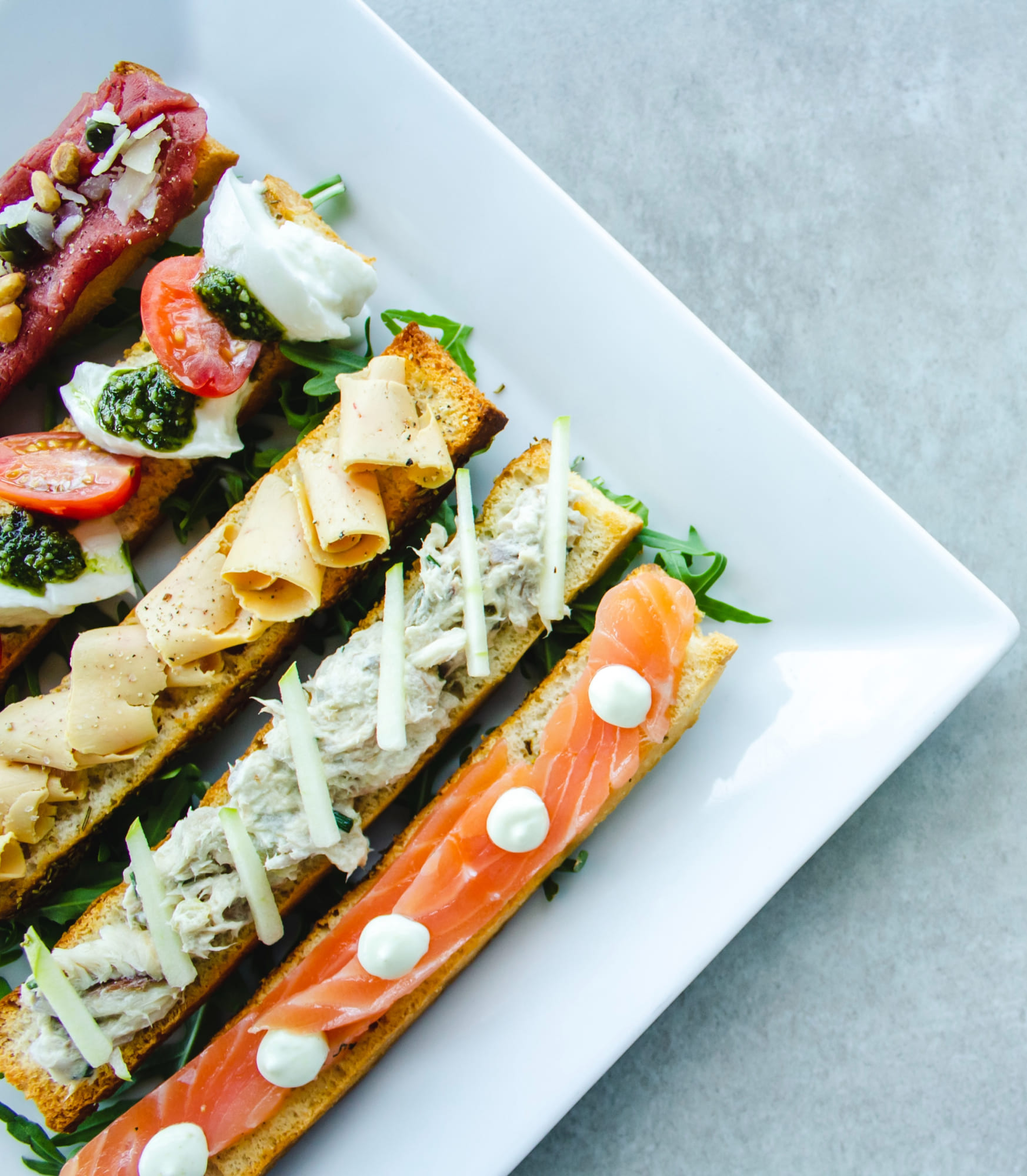 Bread in a plate menu232x